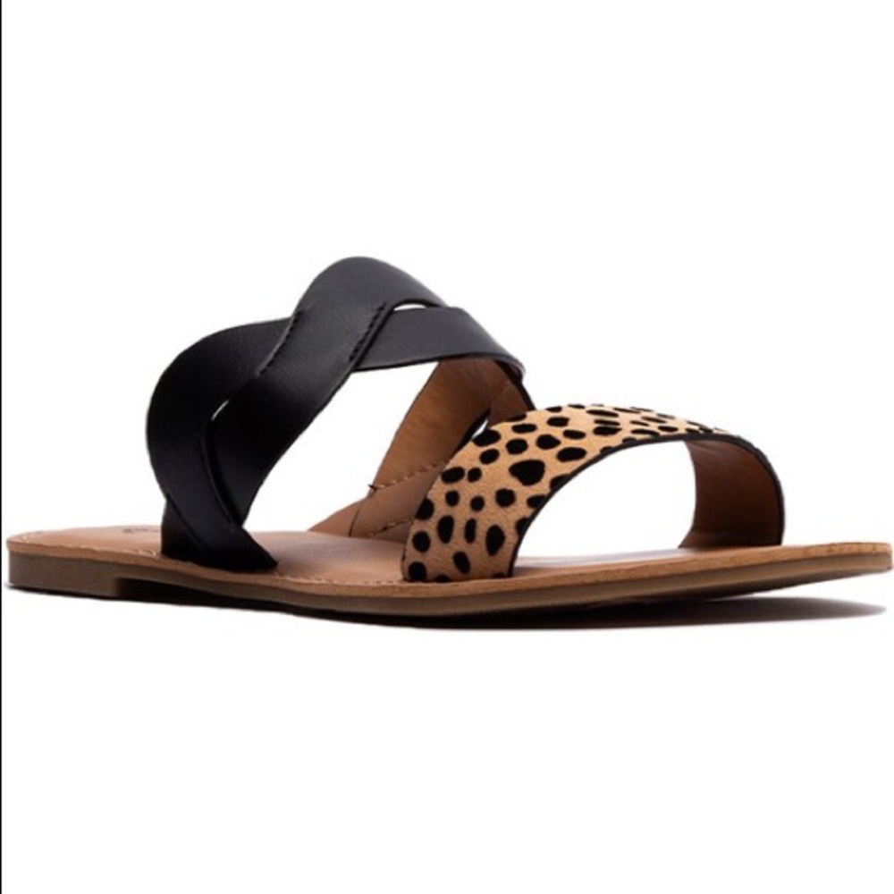 Double Band Cheetah Print Sandals